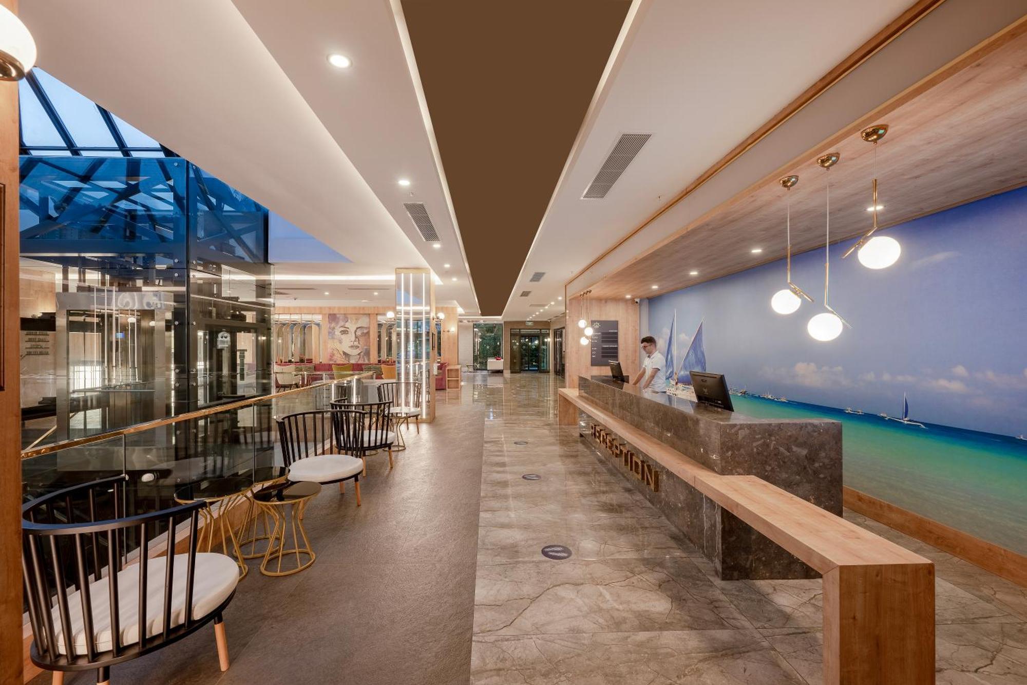 水手海滩俱乐部酒店 凯梅尔 外观 照片